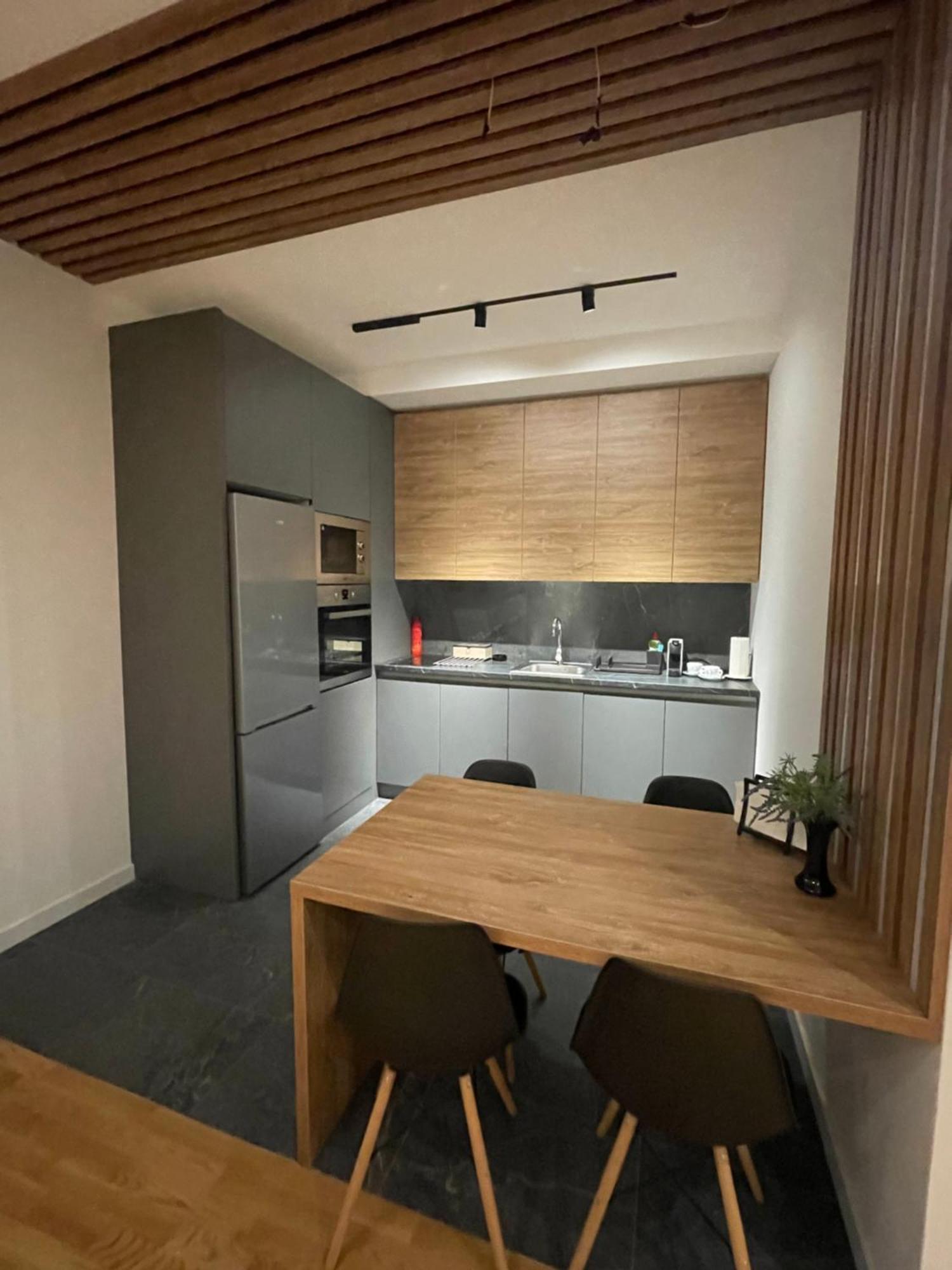 Leo Lux 2 Apartment Nis Luaran gambar